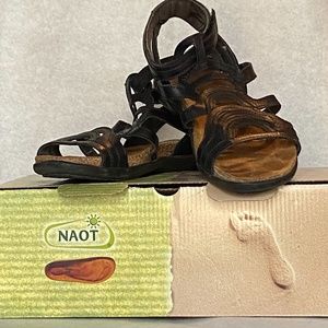 NAOT SANDAL, SARA